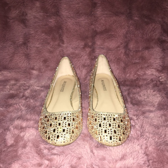 Gold Sparkle Flats - Picture 2 of 5